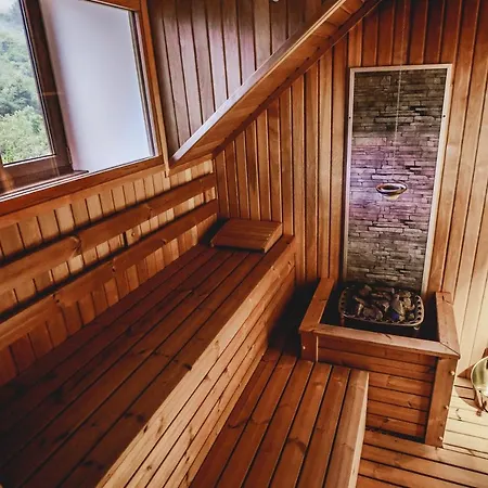 Guest house River Retreat 3*